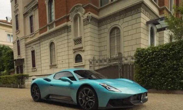 钱生财 630马力+2.9秒破百！全新玛莎拉蒂MCPURA正式亮相